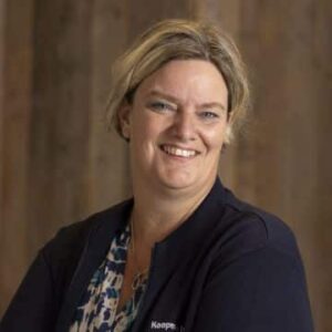 Portretfoto Linda van Baarsen